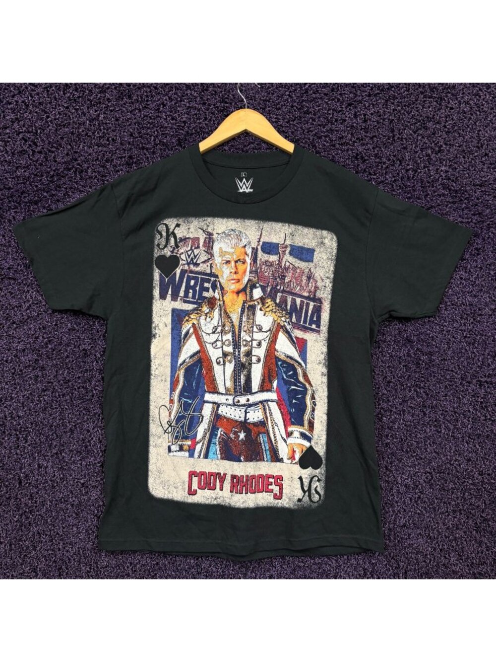 Cody Rhodes Wrestlemania Vegas King Poker Card WWE T-Shirt L
